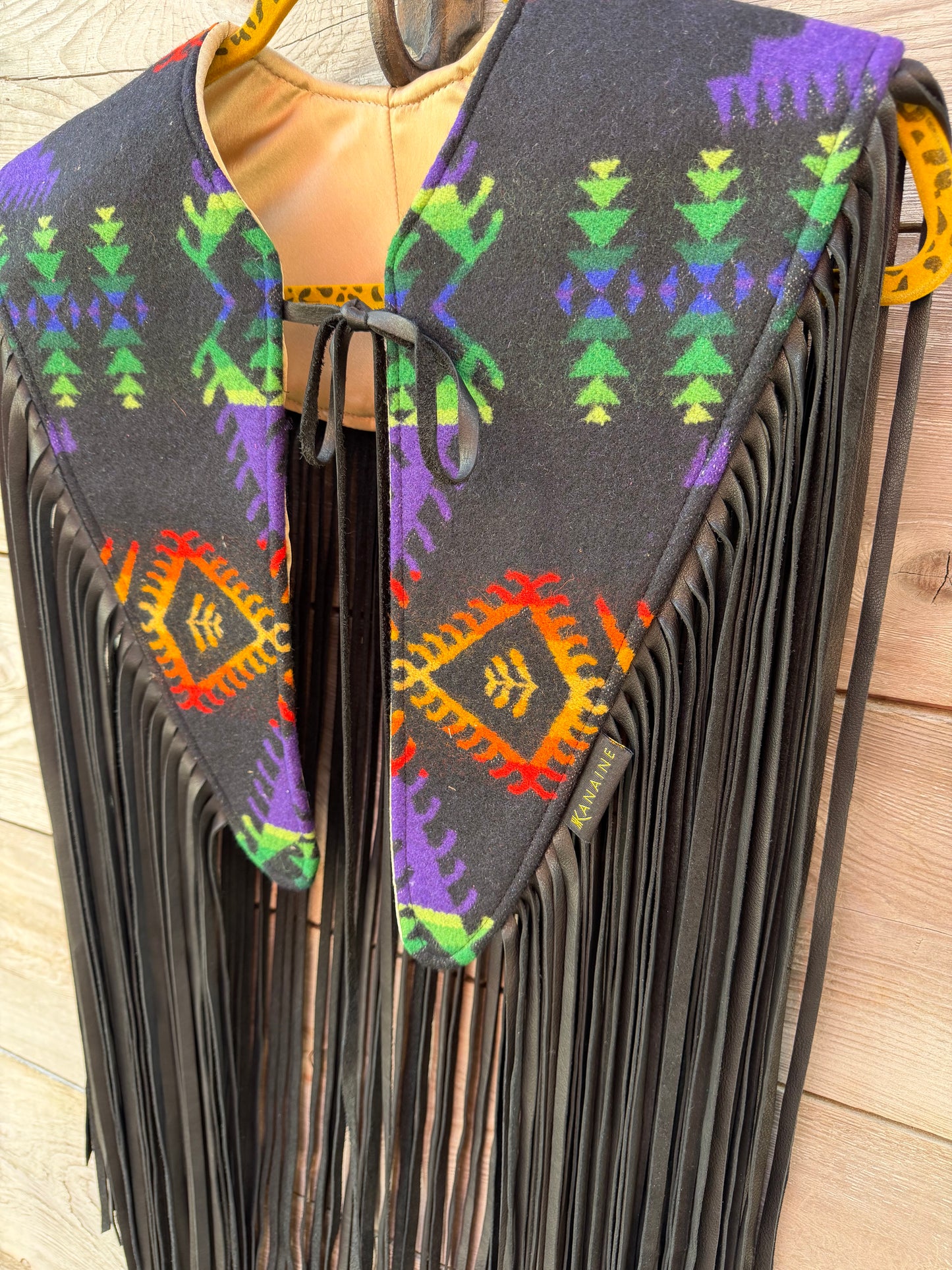 Nicolette Cape - Vintage Black